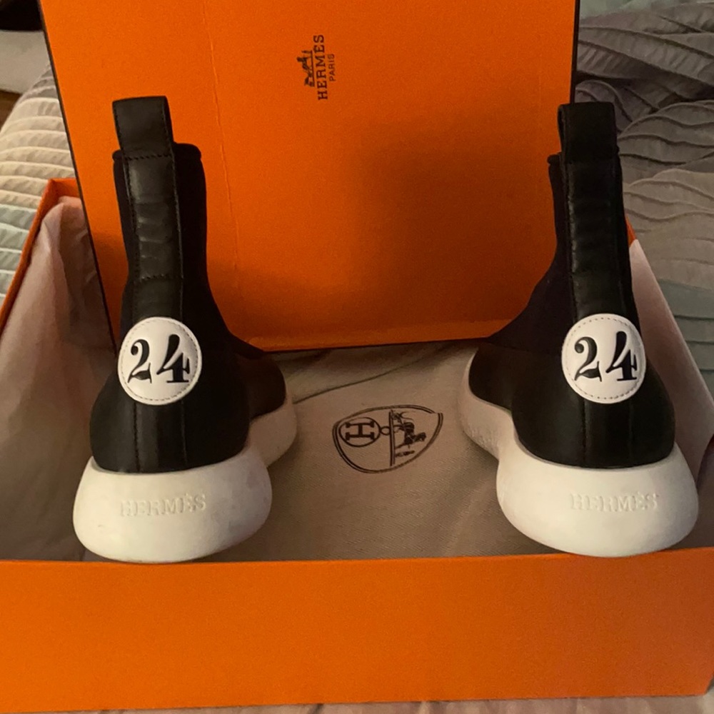 Noir Blanc Hermès Sneakers